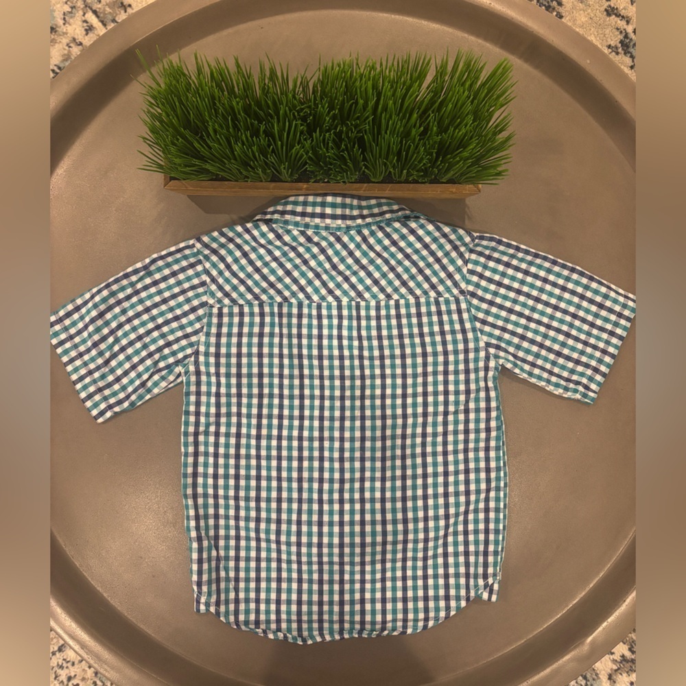 U.S Polo Assn. Size 5 Short Sleeve Button Down Shirt - Blue and Green - Picture 2 of 6